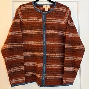 Gorgeous Woolrich 100% Merino Wool Cardigan